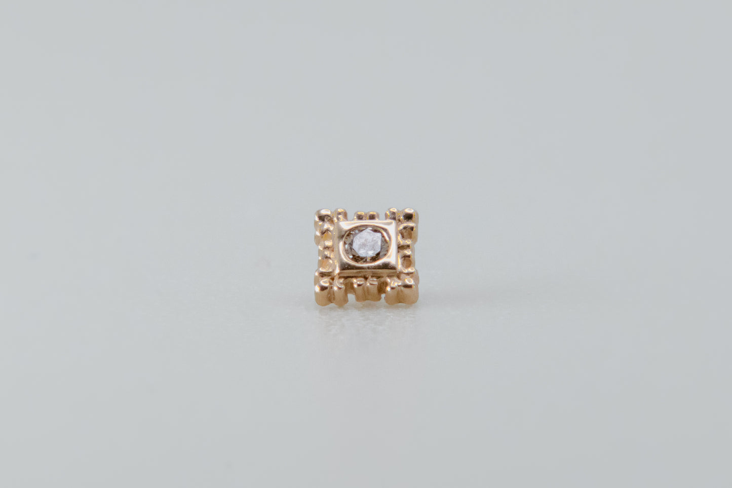 Flourish Illusion - Champagne - Threadless - BVLA