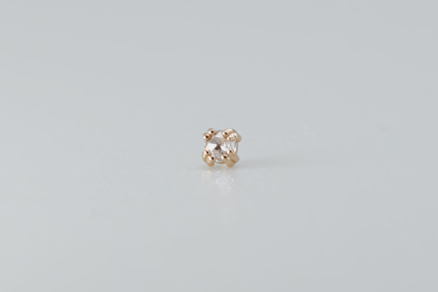 BVLA - Cab Prong 2mm - Yellow Gold - Rose Cut Diamond - 16g Threaded