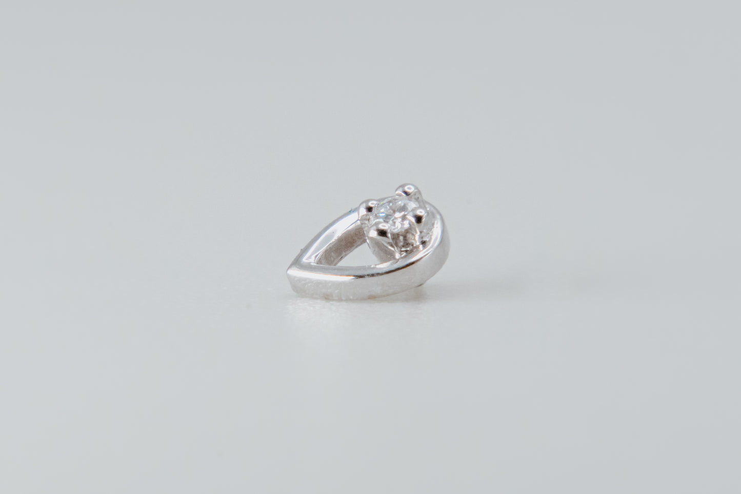 BVLA-Melody Tear-White Gold-Diamond