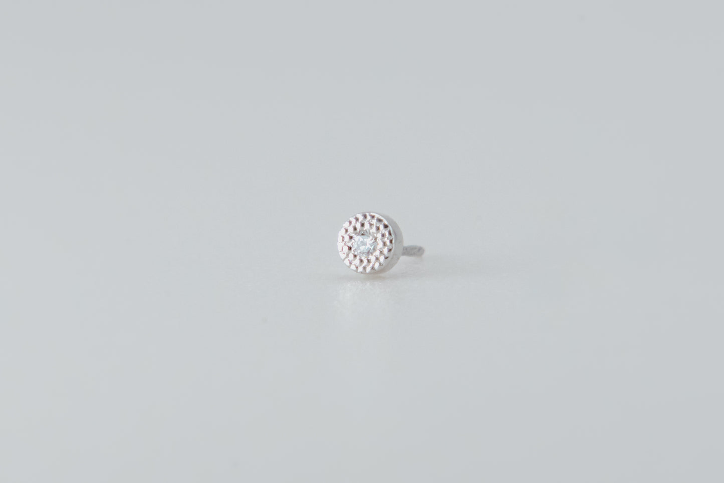 BVLA - Pave Circle - White Gold - Diamond - Threadless