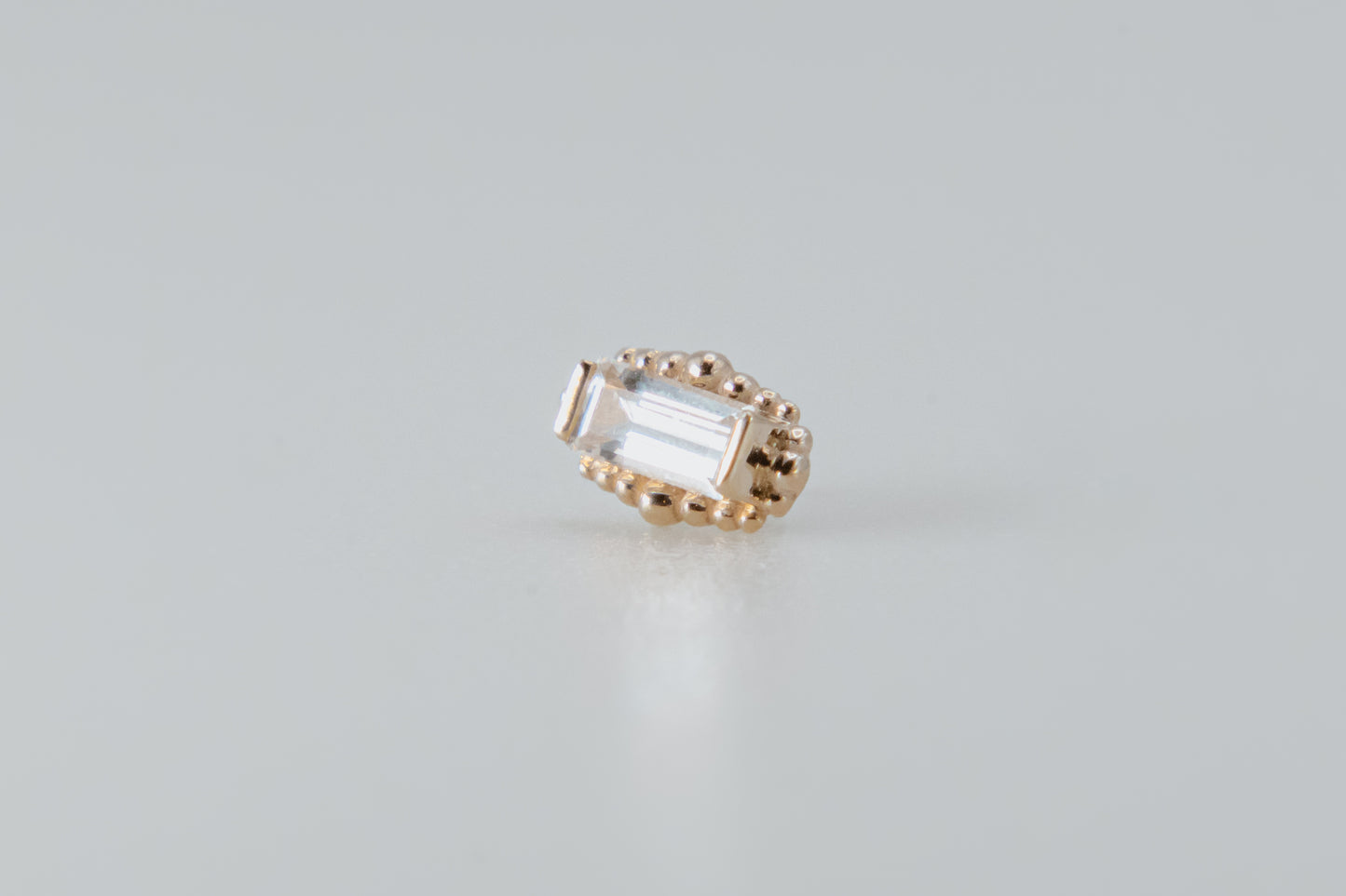 BVLA - Beaded Baguette - Yellow Gold - White Sapphire - Threaded