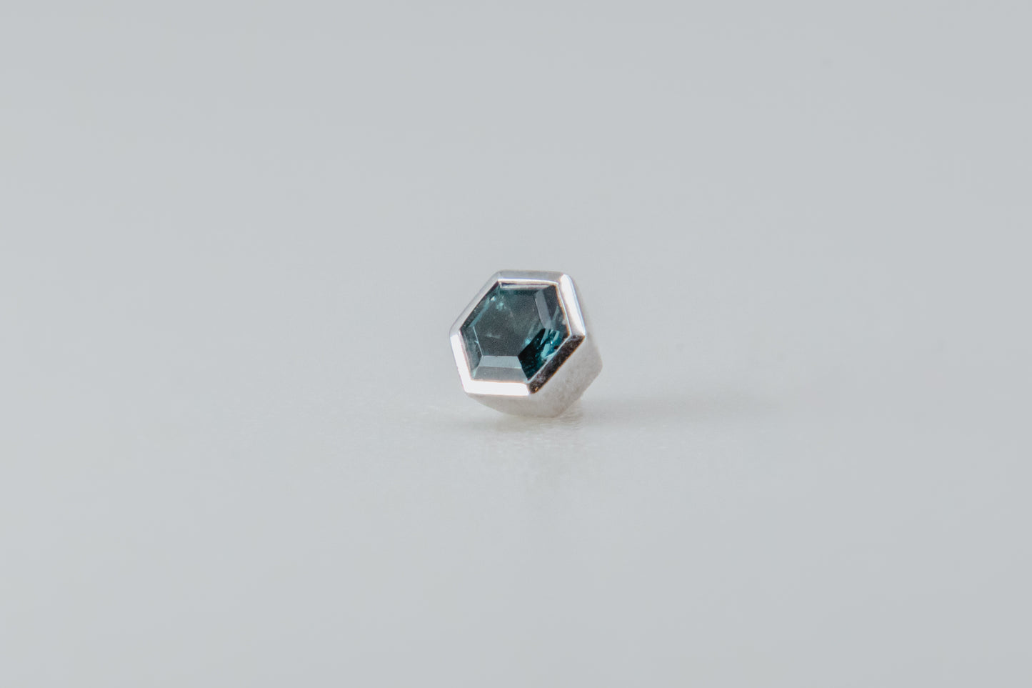 BVLA - Hexagon Bezel - White Gold - London Blue Topaz - Threaded