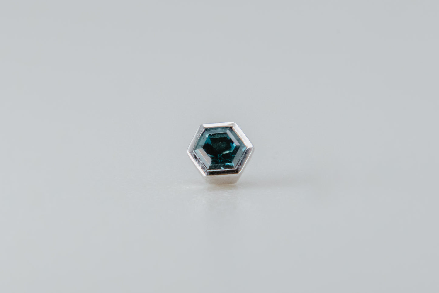 BVLA - Hexagon Bezel - White Gold - London Blue Topaz - Threaded