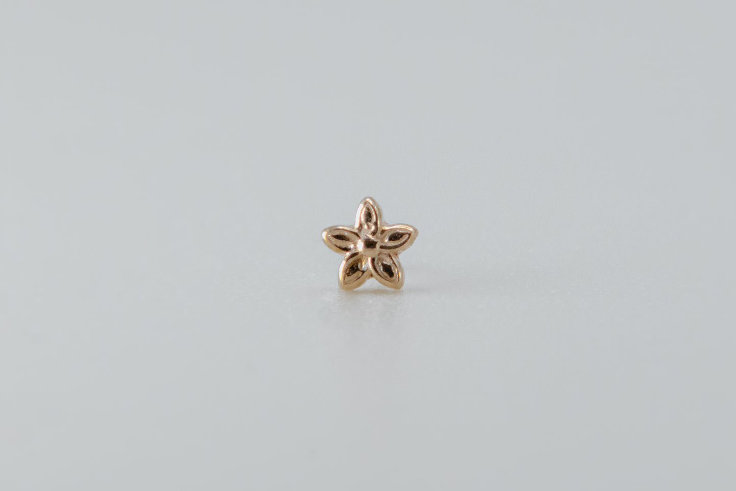 BVLA - Tiny Hibiscus - Yellow Gold - Threadless